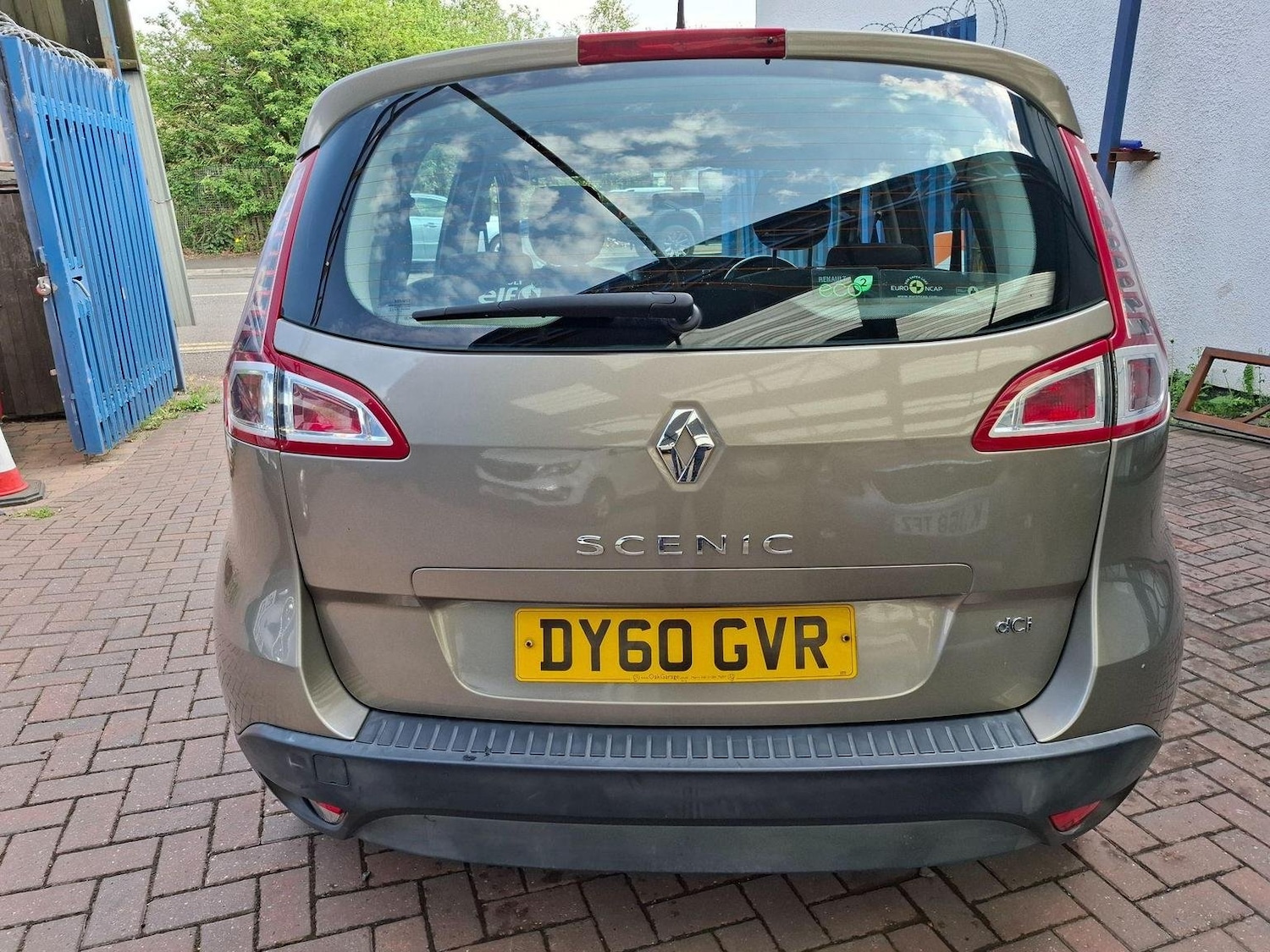 Used Renault Scenic 2010 for sale - 77289151: Photo 5