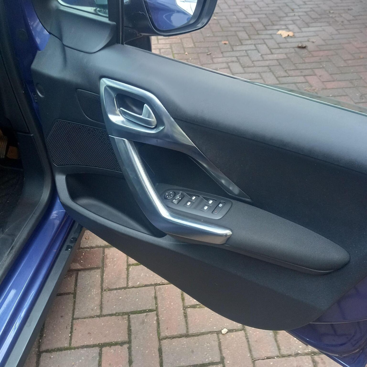 Used Peugeot 2008 2015 for sale - 77289072: Photo 20