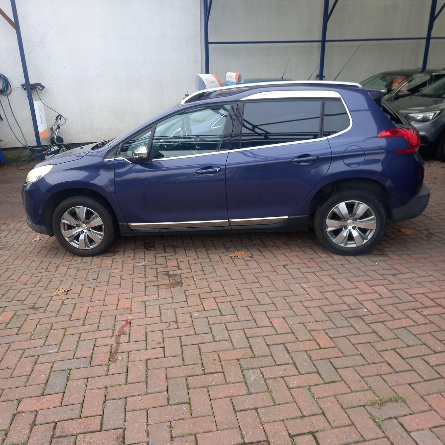 Used Peugeot 2008 2015 for sale - 77289072: Photo 8