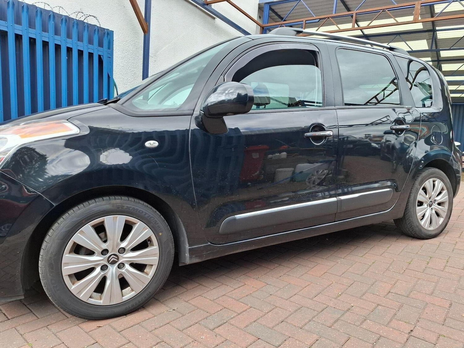 Used Citroen C3 Picasso 2014 for sale - 77289021: Photo 4