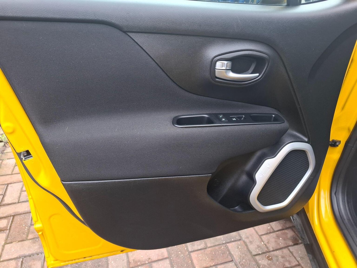 Used Jeep Renegade 2017 for sale - 77643709: Photo 14