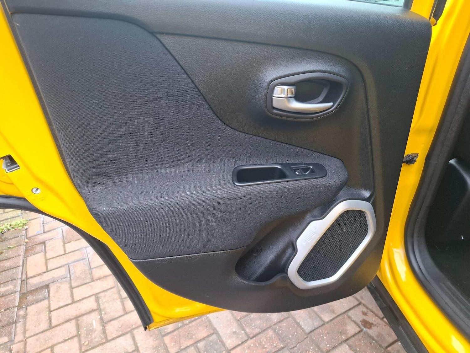 Used Jeep Renegade 2017 for sale - 77643709: Photo 15