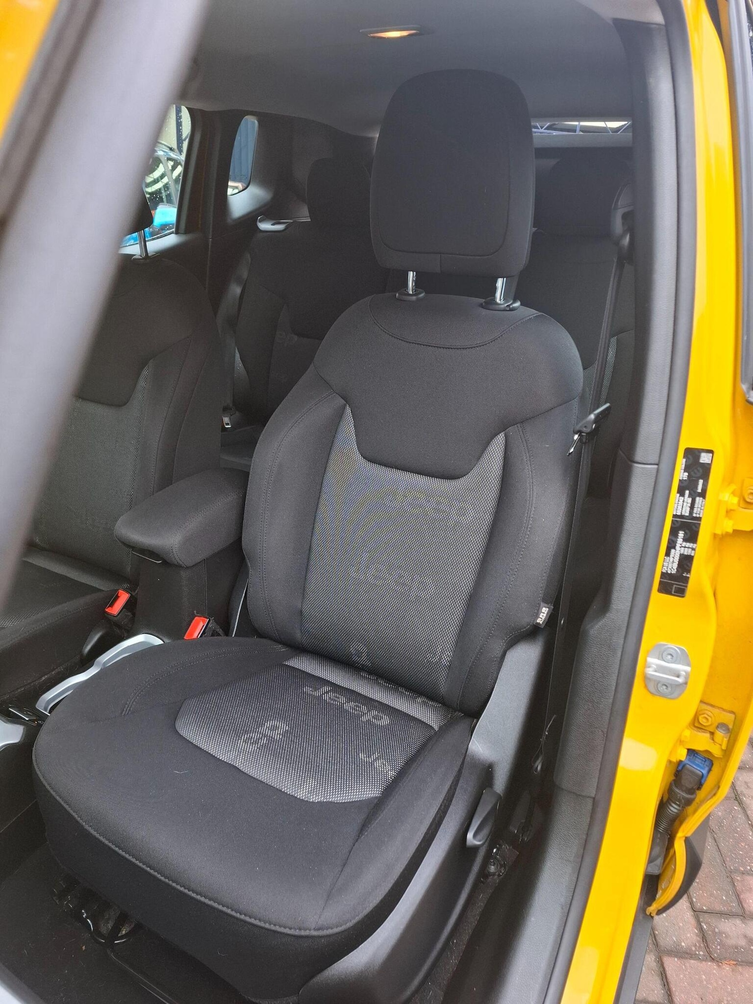 Used Jeep Renegade 2017 for sale - 77643709: Photo 24