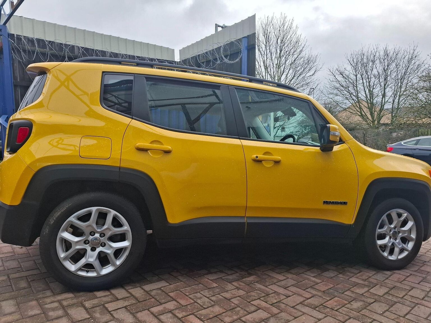 Used Jeep Renegade 2017 for sale - 77643709: Photo 8