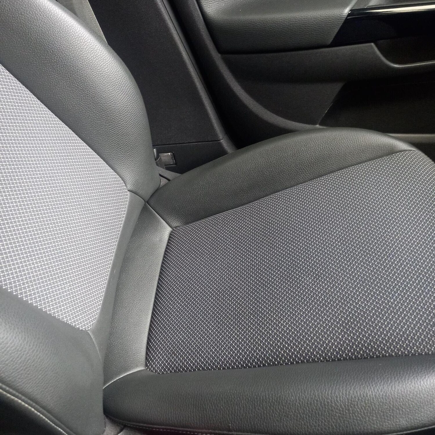 Used Vauxhall Corsa 2008 for sale - 77289108: Photo 18