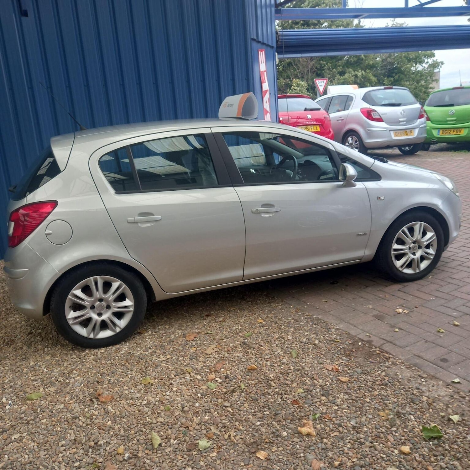 Used Vauxhall Corsa 2008 for sale - 77289108: Photo 3