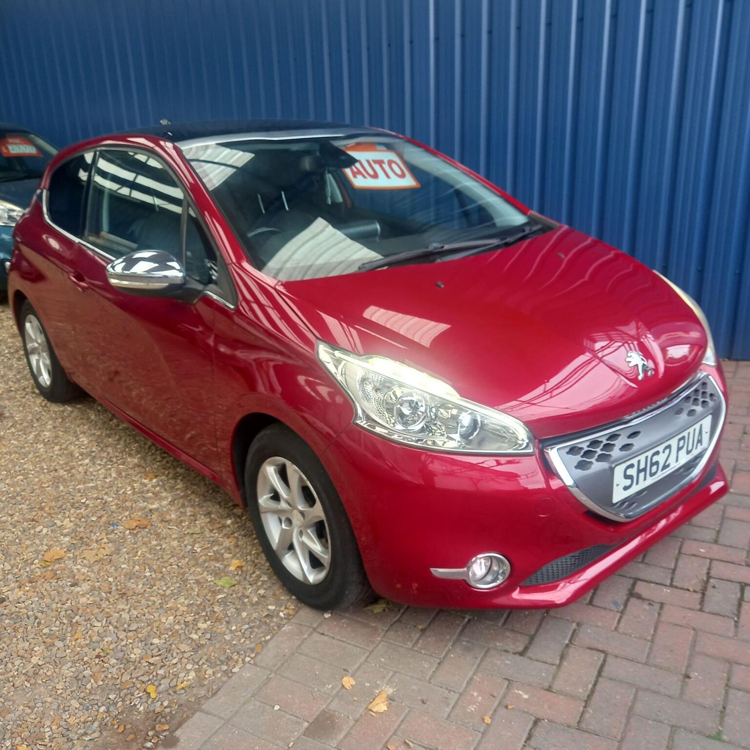 Used Peugeot 208 2012 for sale - 77289034: Photo 1