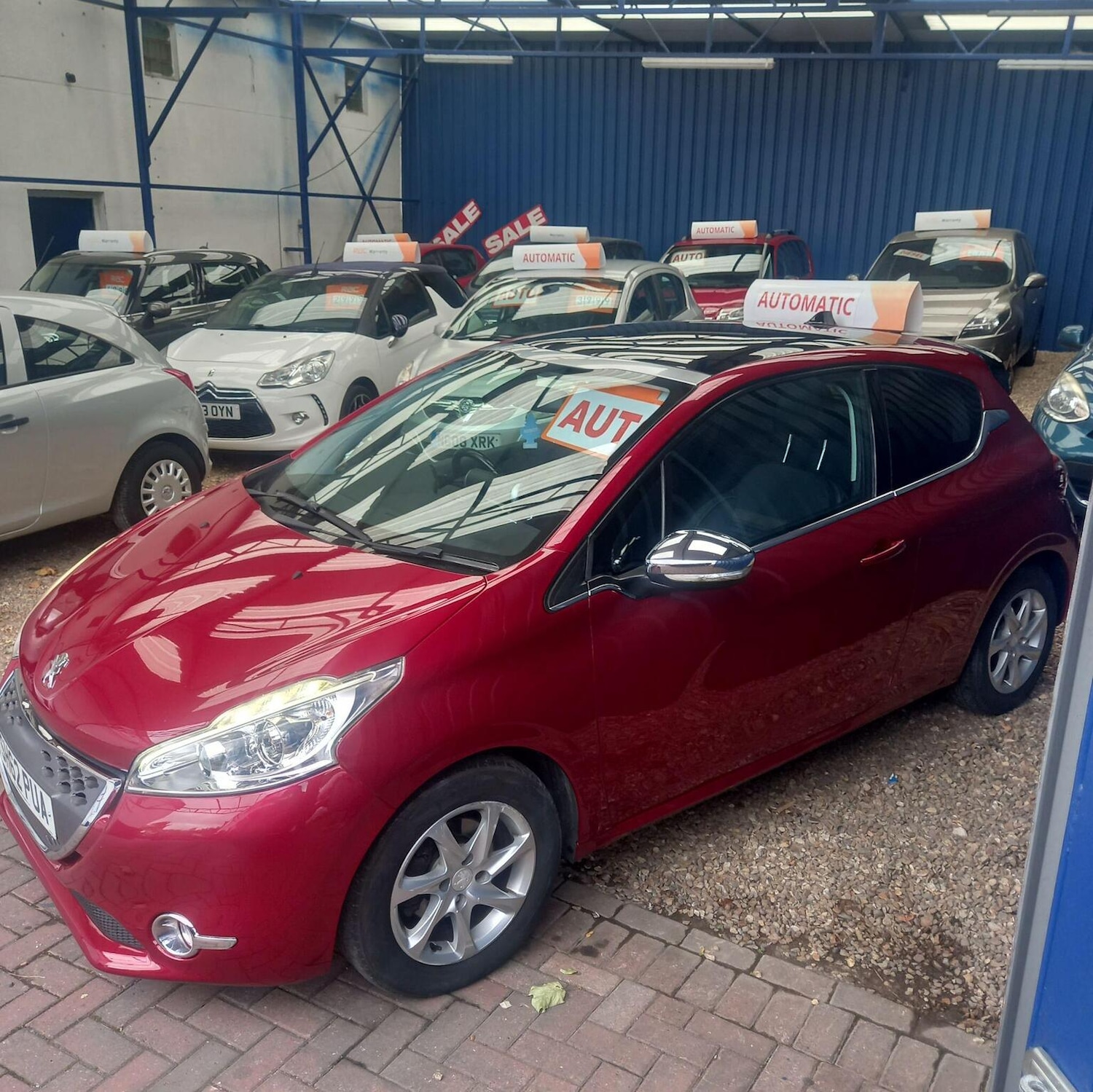 Used Peugeot 208 2012 for sale - 77289034: Photo 8