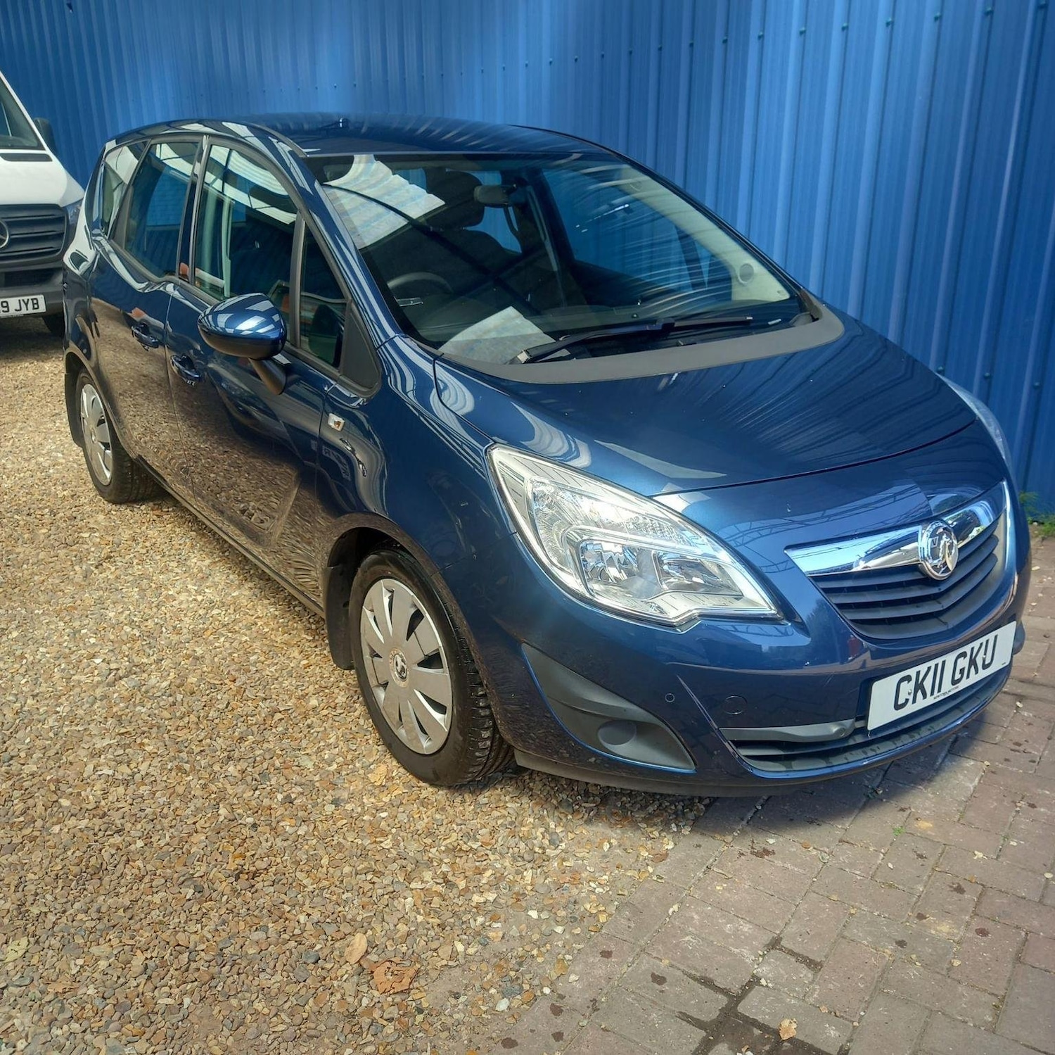 Used Vauxhall Meriva 2011 for sale - 77289091: Photo 1