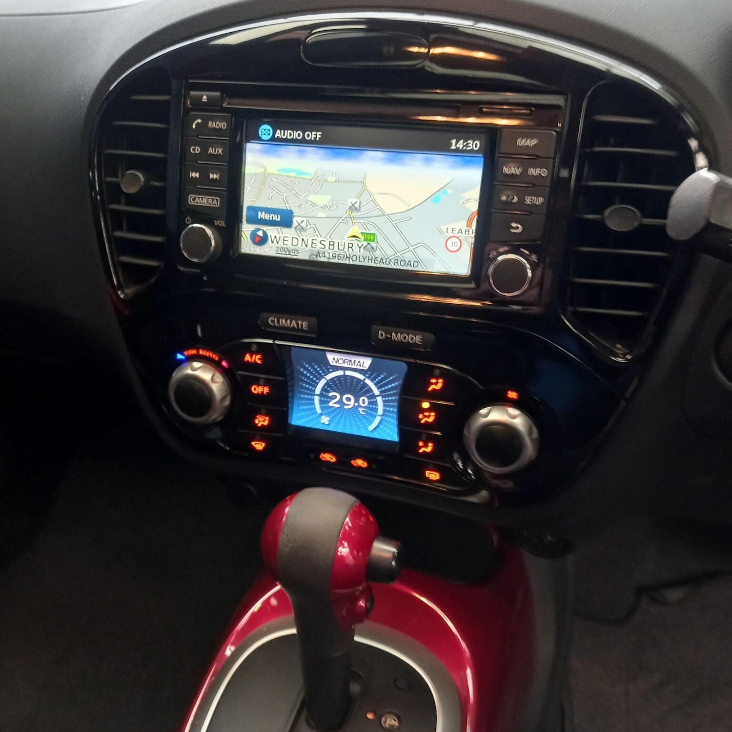 Used Nissan Juke 2015 for sale - 77465613: Photo 26