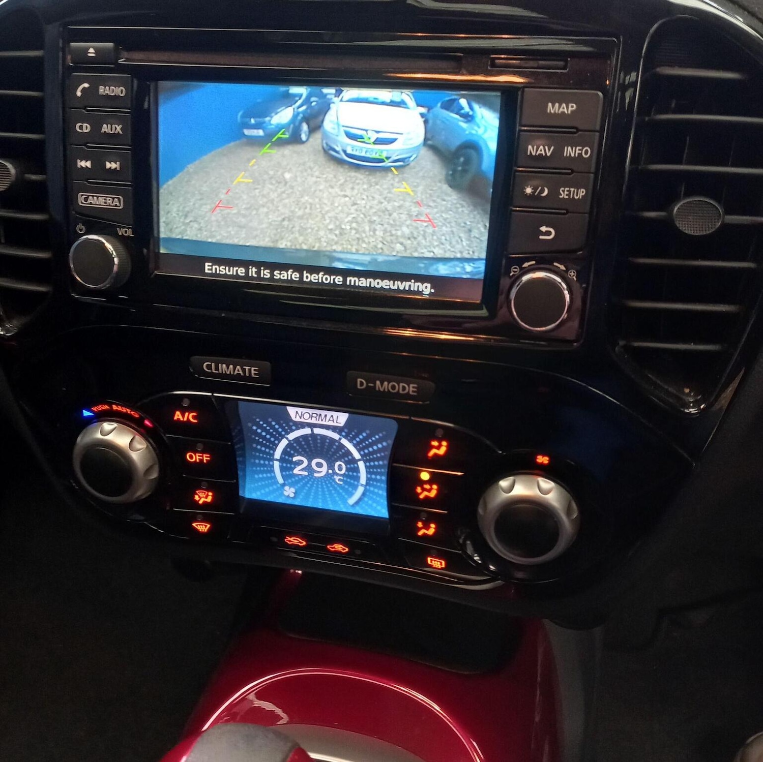 Used Nissan Juke 2015 for sale - 77465613: Photo 28