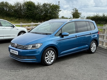 Used Volkswagen Touran 2016 for sale - 79401710: Photo