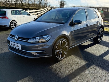Used Volkswagen Golf 2019 for sale - 77254146: Photo