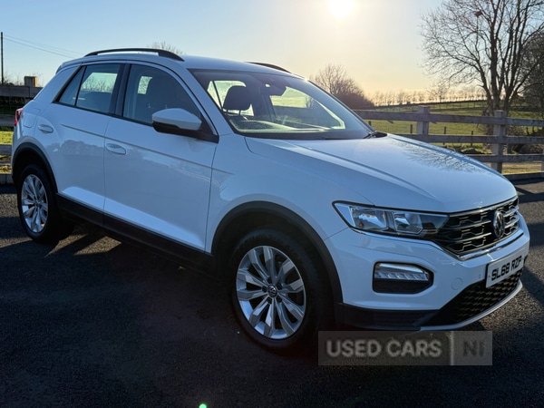 Used Volkswagen T-Roc 2018 for sale - 77538934: Photo 1