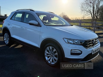 Used Volkswagen T-Roc 2018 for sale - 77538934: Photo