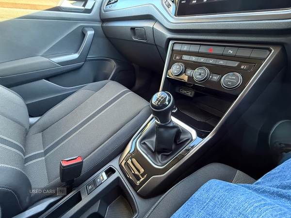 Used Volkswagen T-Roc 2018 for sale - 77538934: Photo 24