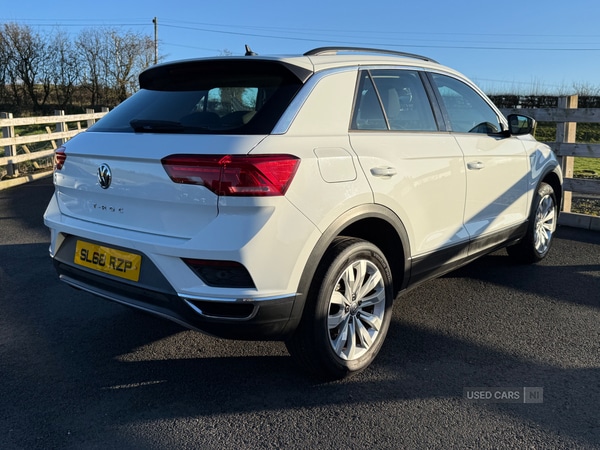 Used Volkswagen T-Roc 2018 for sale - 77538934: Photo 8