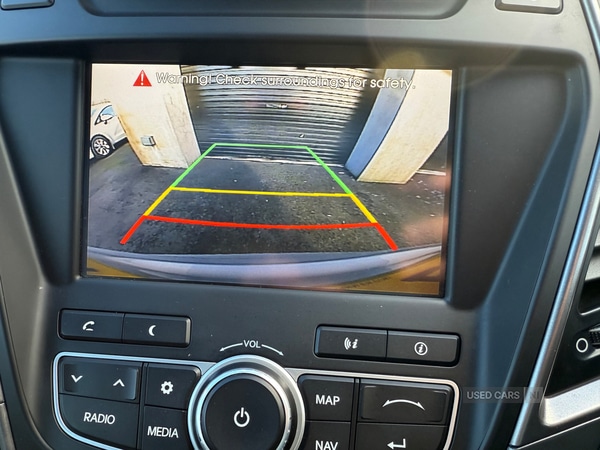 Used Hyundai Santa Fe 2015 for sale - 76621091: Photo 31