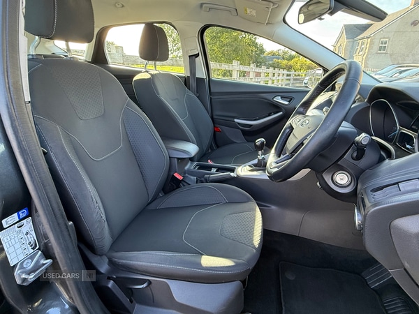 Used Ford Focus 2015 for sale - 76085895: Photo 12