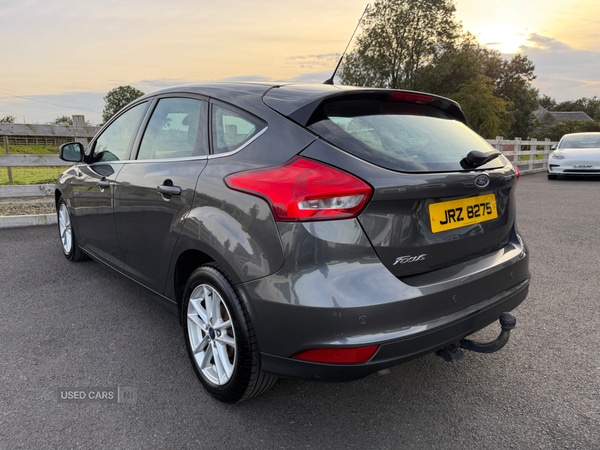 Used Ford Focus 2015 for sale - 76085895: Photo 5