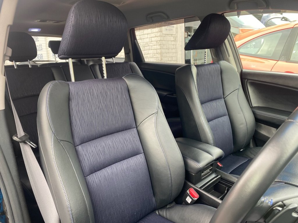 Used Honda Odyssey 2010 for sale - 77407965: Photo 15