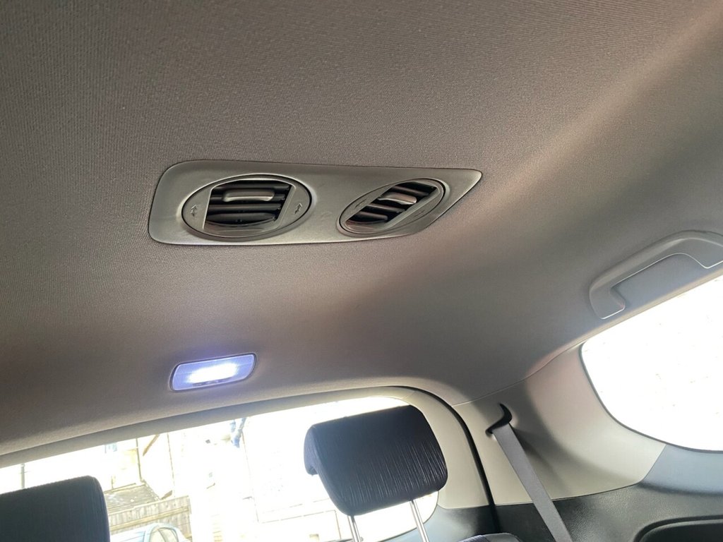 Used Honda Odyssey 2010 for sale - 77407965: Photo 46