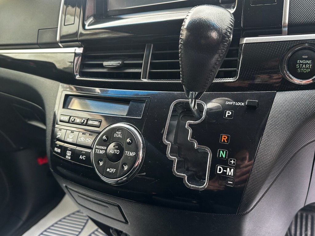 Used Toyota Estima 2012 for sale - 77919546: Photo 10