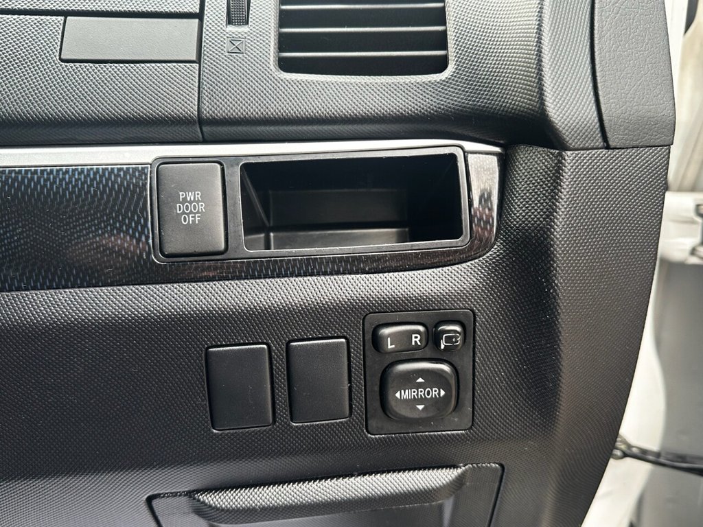 Used Toyota Estima 2012 for sale - 77919546: Photo 22