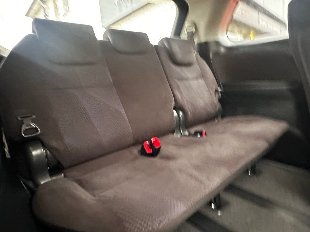 Used Toyota Estima 2012 for sale - 77919546: Photo 44