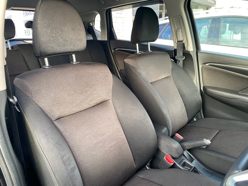 Used Honda Fit 2016 for sale - 77287457: Photo 12