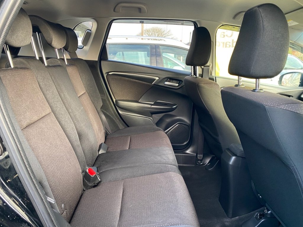 Used Honda Fit 2016 for sale - 77287457: Photo 18