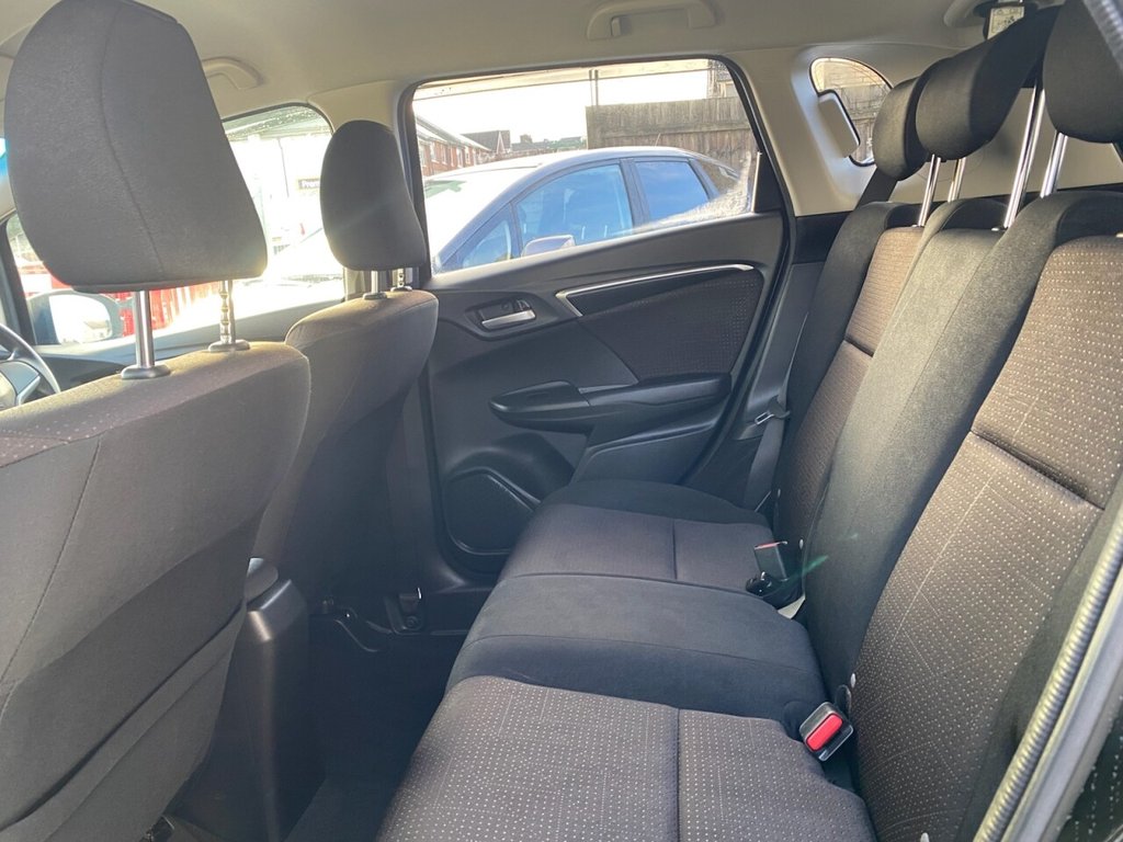 Used Honda Fit 2016 for sale - 77287457: Photo 21