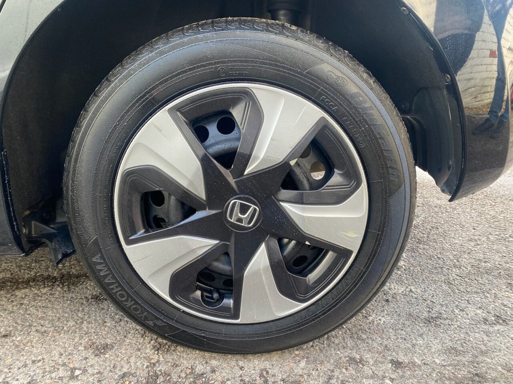 Used Honda Fit 2016 for sale - 77287457: Photo 28