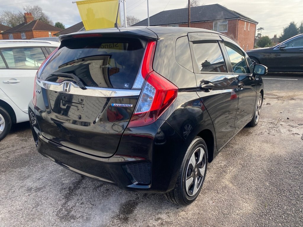 Used Honda Fit 2016 for sale - 77287457: Photo 4