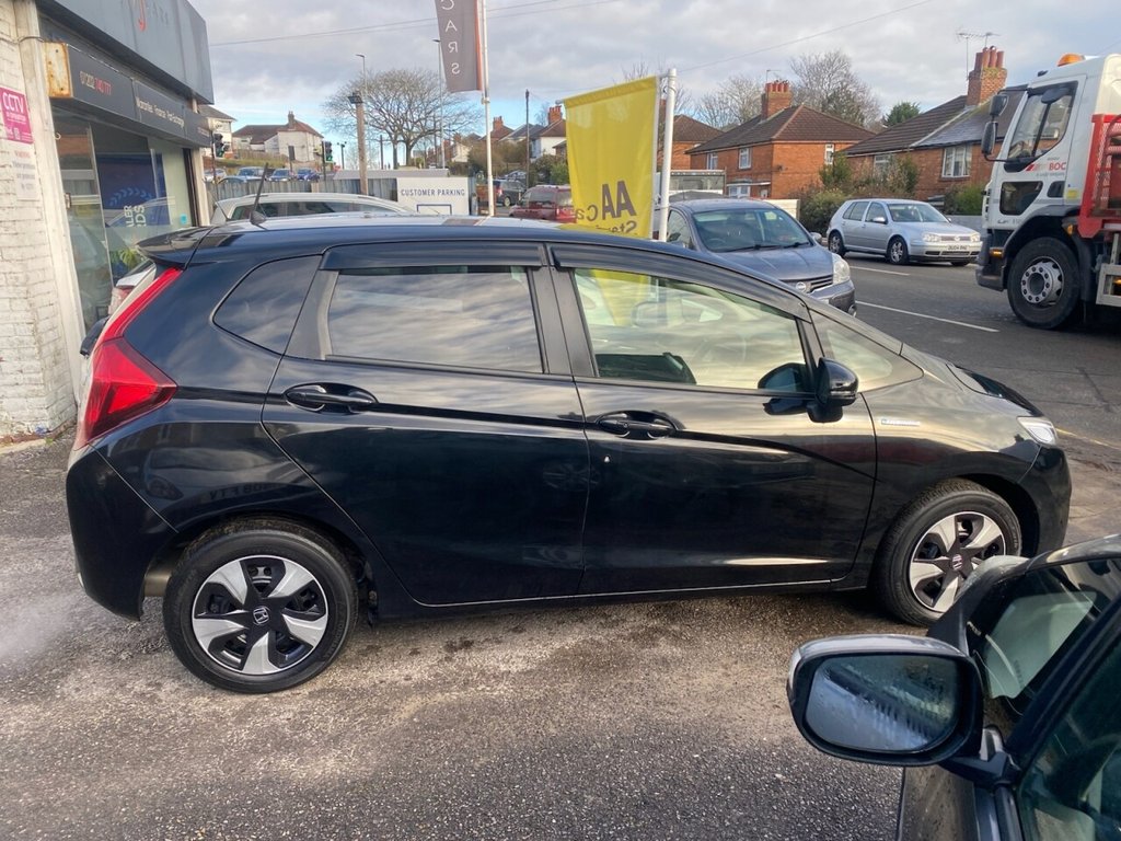 Used Honda Fit 2016 for sale - 77287457: Photo 8