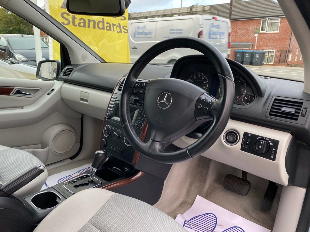 Used Mercedes-Benz A-Class 2010 for sale - 75947812: Photo 13