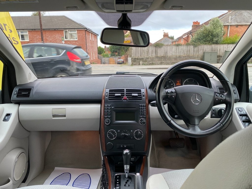 Used Mercedes-Benz A-Class 2010 for sale - 75947812: Photo 32