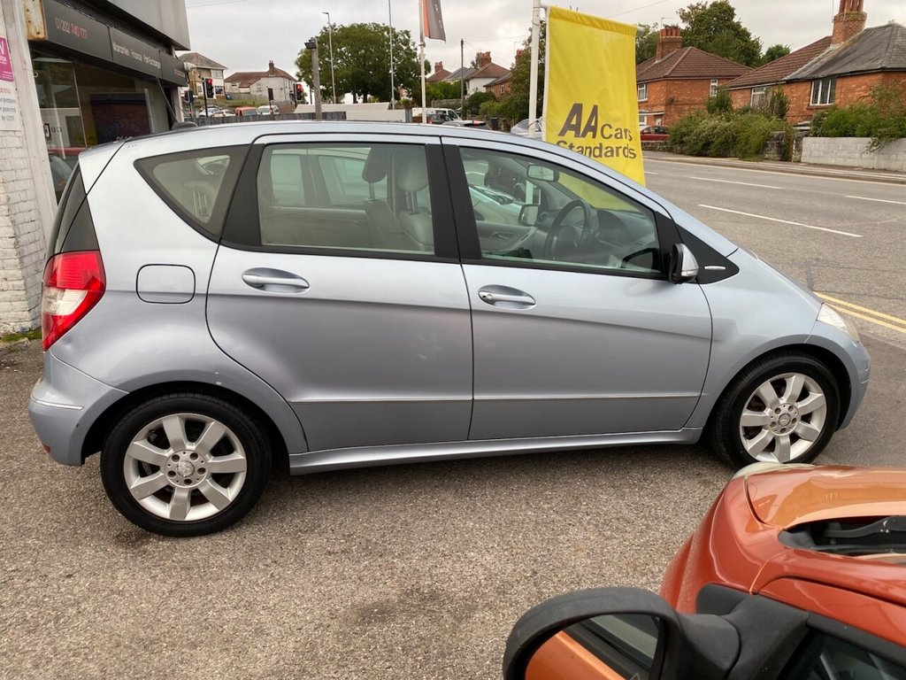 Used Mercedes-Benz A-Class 2010 for sale - 75947812: Photo 9