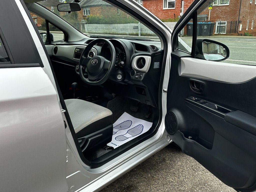 Used Toyota Vitz 2026 for sale - 78096087: Photo 13