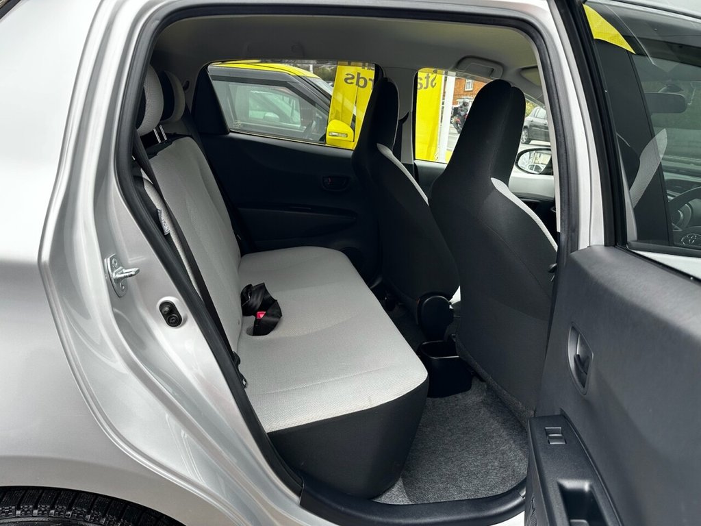 Used Toyota Vitz 2026 for sale - 78096087: Photo 17