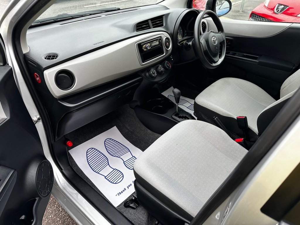 Used Toyota Vitz 2026 for sale - 78096087: Photo 9