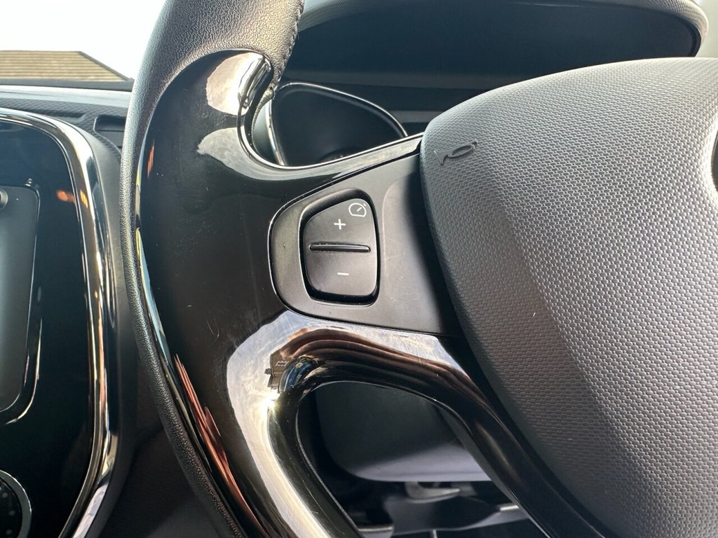 Used Renault Captur 2014 for sale - 76820351: Photo 16