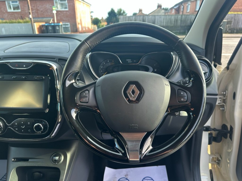 Used Renault Captur 2014 for sale - 76820351: Photo 17