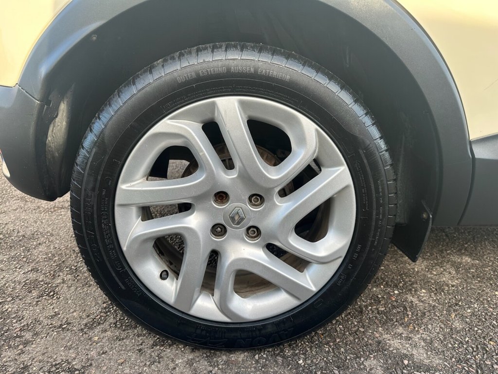 Used Renault Captur 2014 for sale - 76820351: Photo 37