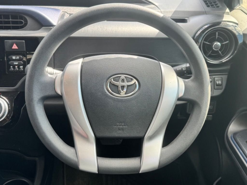 Used Toyota Aqua 2016 for sale - 76546857: Photo 20