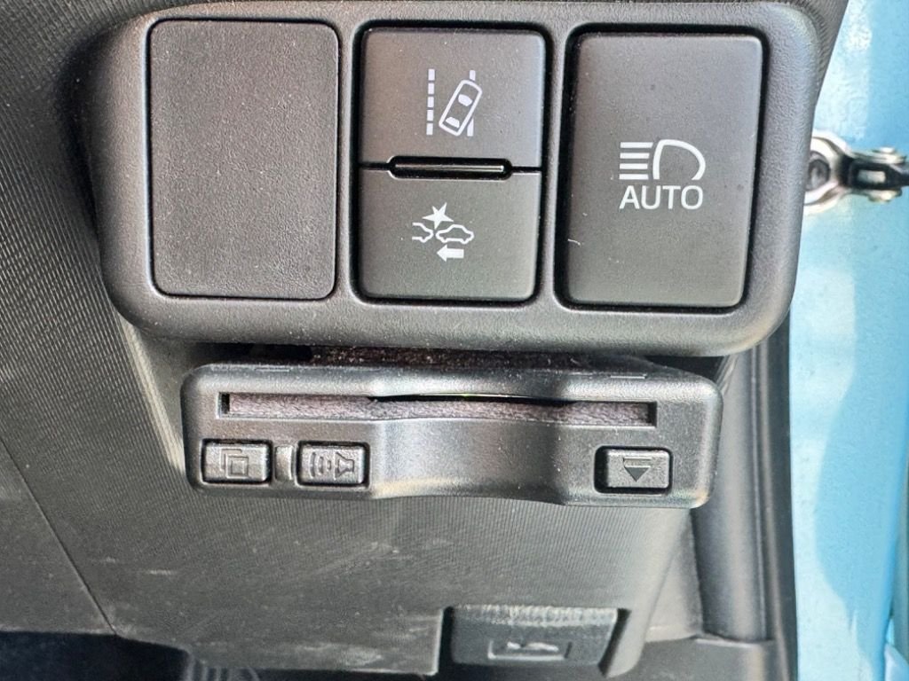 Used Toyota Aqua 2016 for sale - 76546857: Photo 24