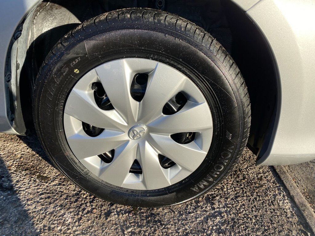 Used Toyota Vitz 2026 for sale - 77408005: Photo 26