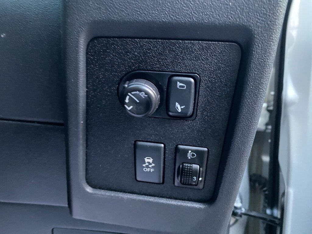 Used Nissan Qashqai 2013 for sale - 77200001: Photo 32