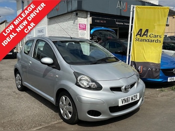 Used Toyota AYGO 2011 for sale - 75830413: Photo