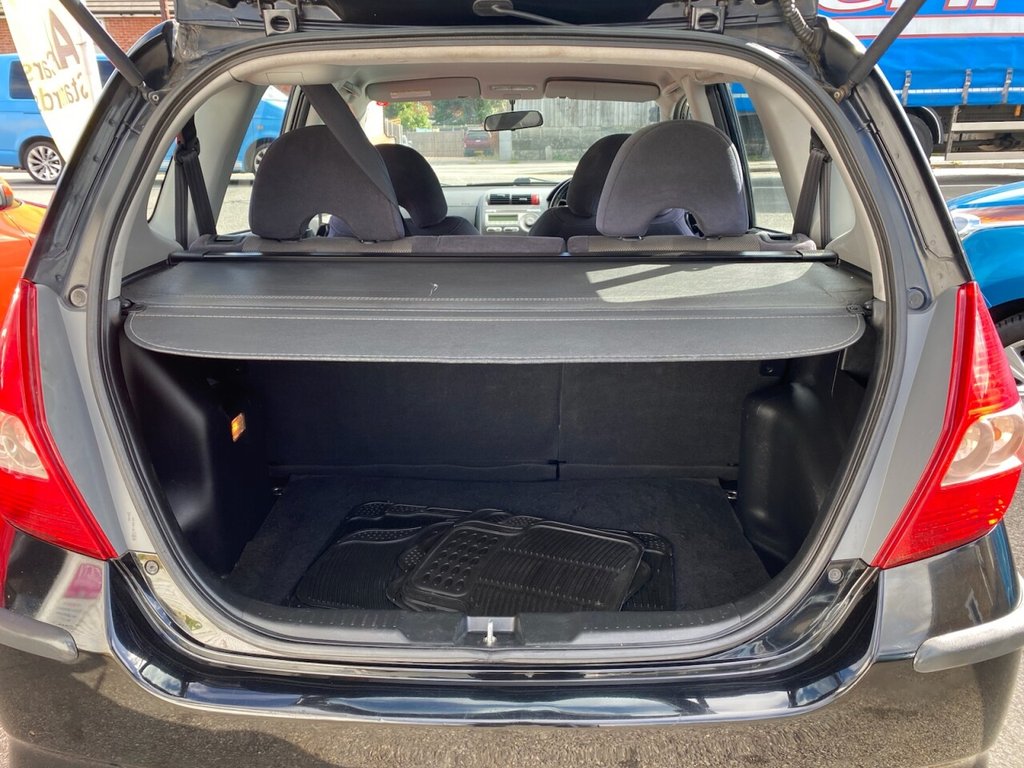 Used Honda Jazz 2007 for sale - 75947523: Photo 28